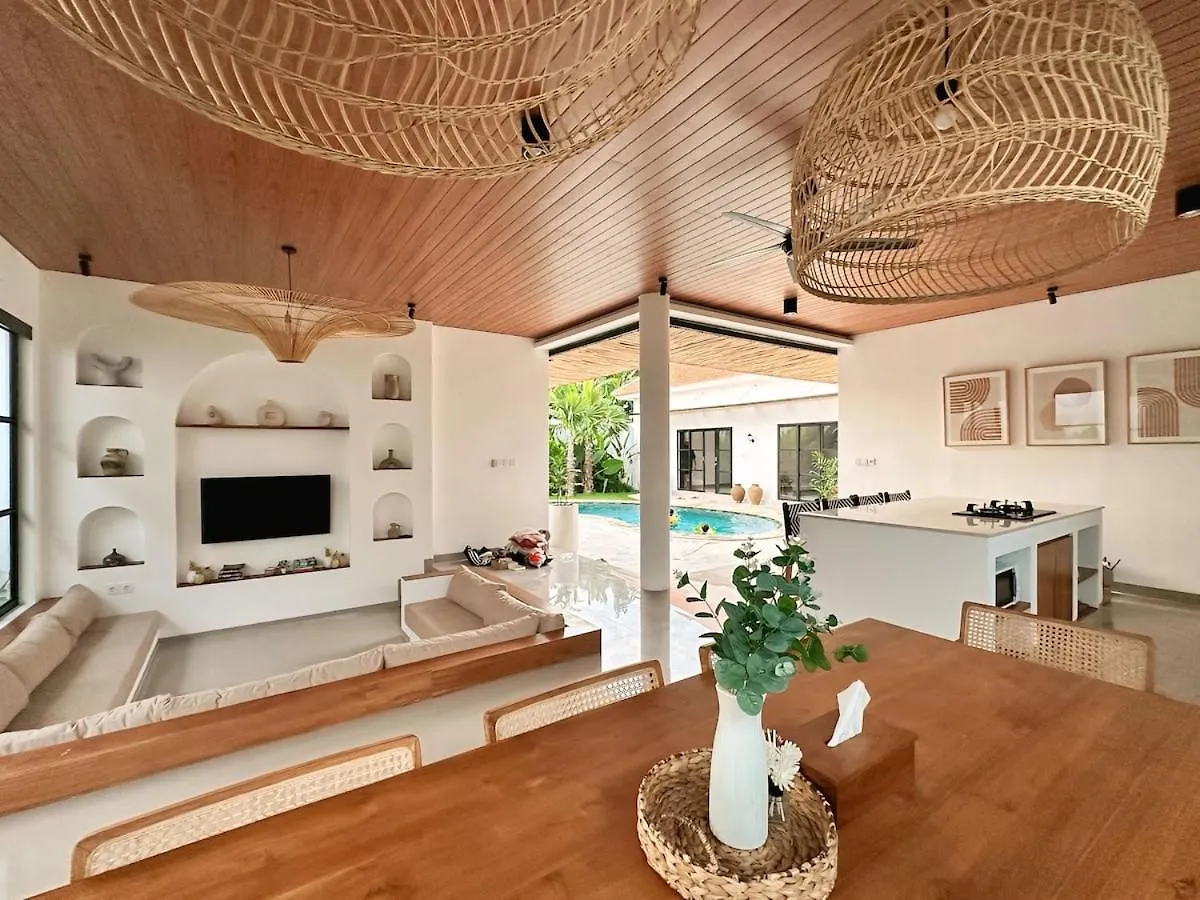Amerta Villa Seminyak  Seminyak (Bali)