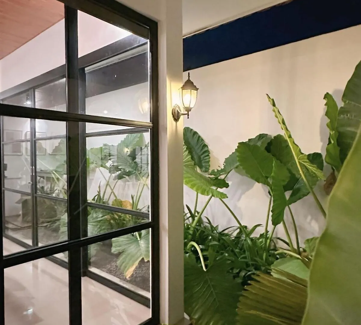 Amerta Villa Seminyak  Seminyak (Bali)